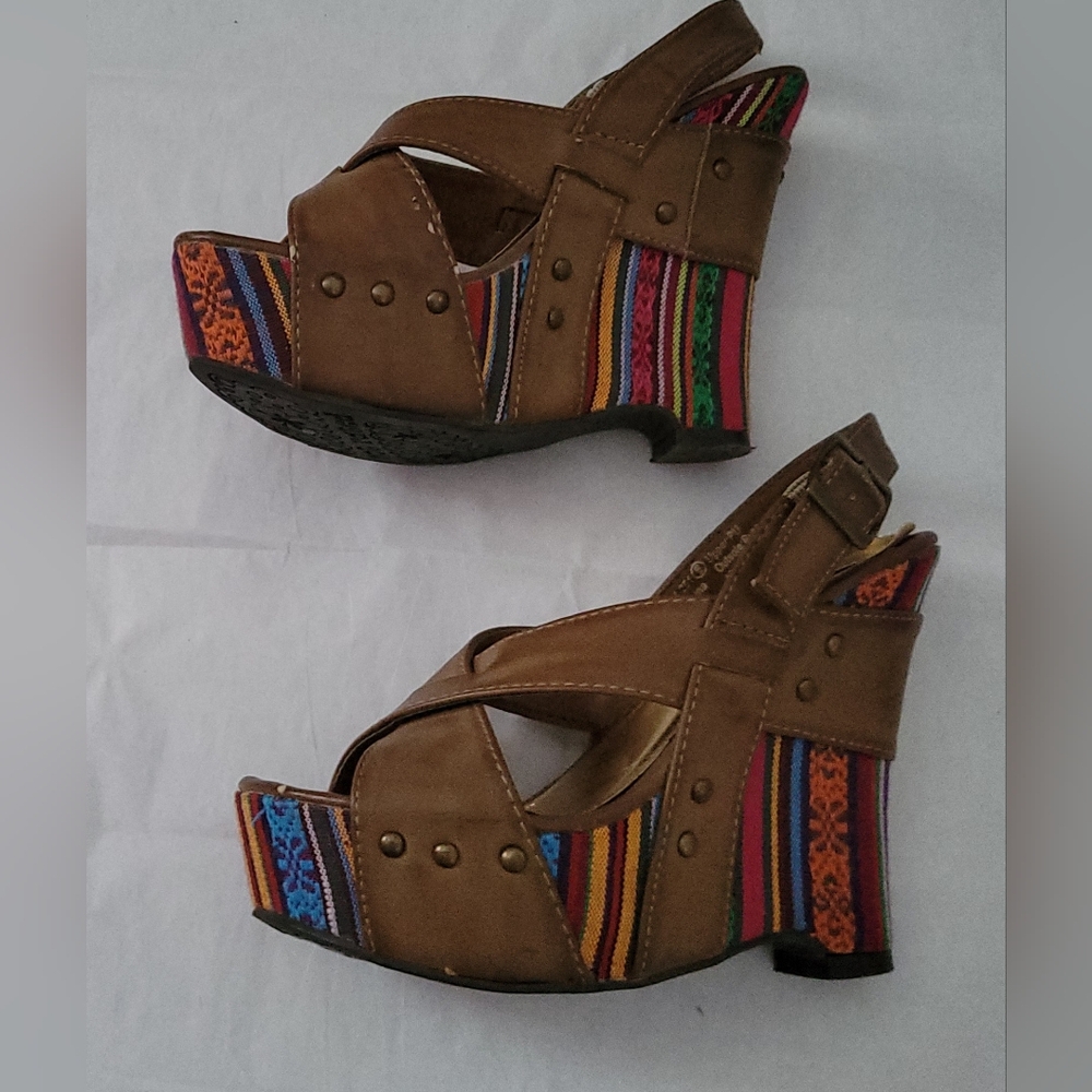 Not Rated Tan Multicolor Wedges